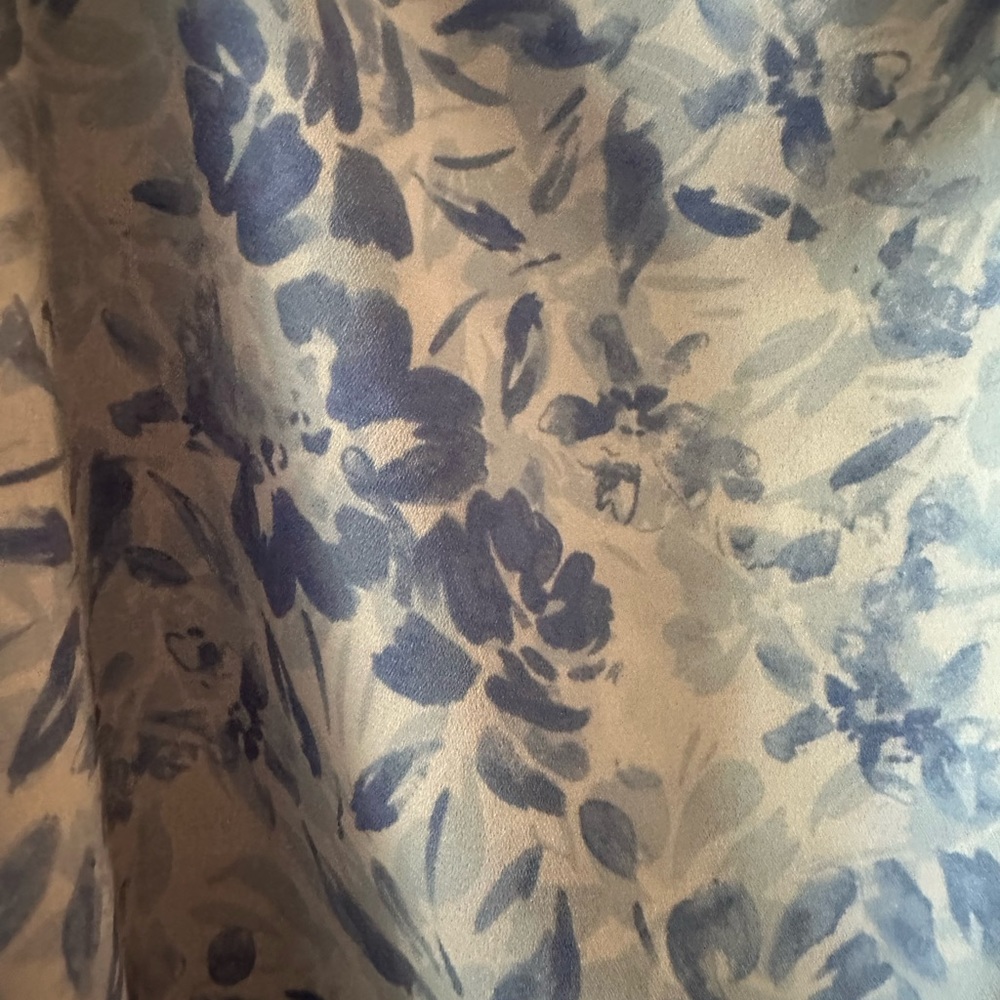 Cami style tank, EUC - Picture 5 of 5